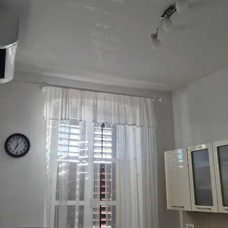 Port Apartment